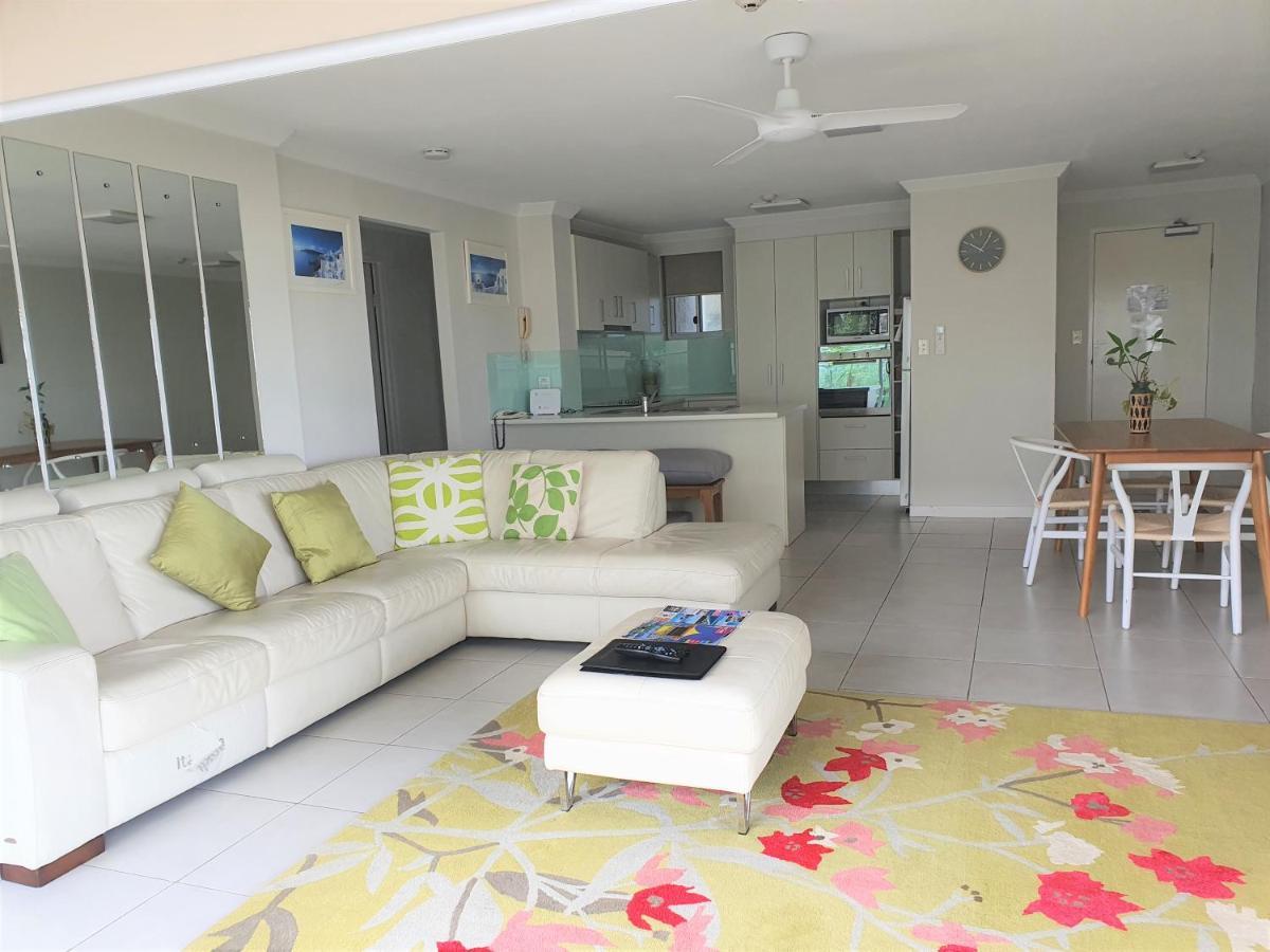 Pacific Surf Absolute Beachfront Apartments Gold Coast Esterno foto