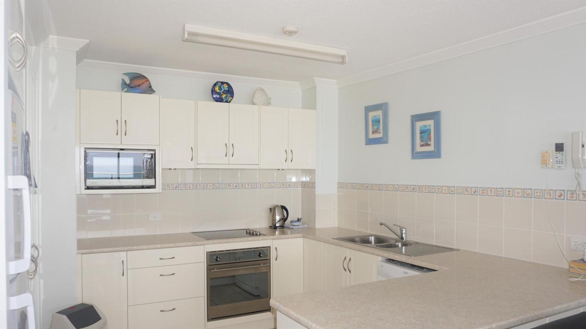 Pacific Surf Absolute Beachfront Apartments Gold Coast Esterno foto