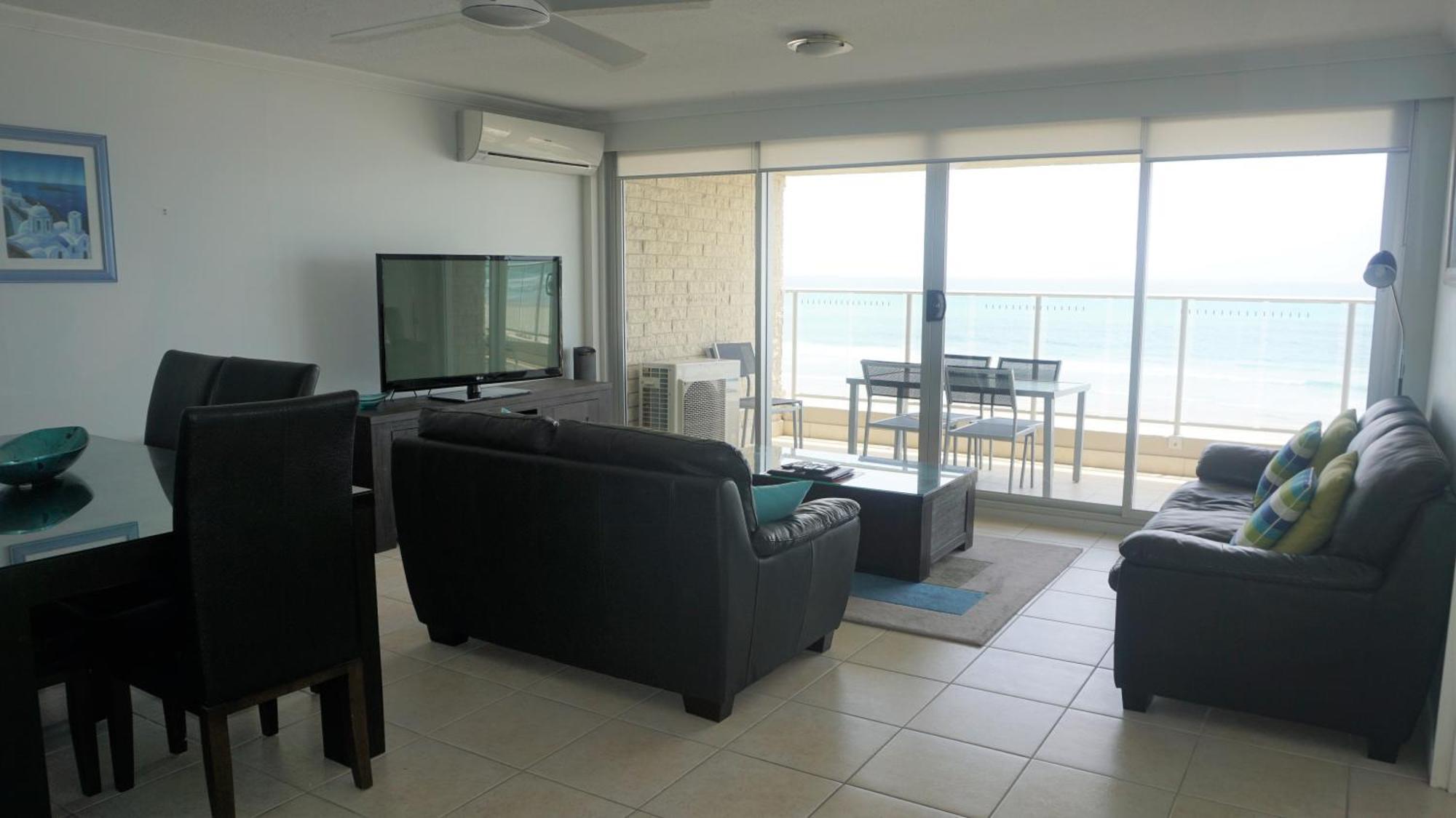 Pacific Surf Absolute Beachfront Apartments Gold Coast Esterno foto